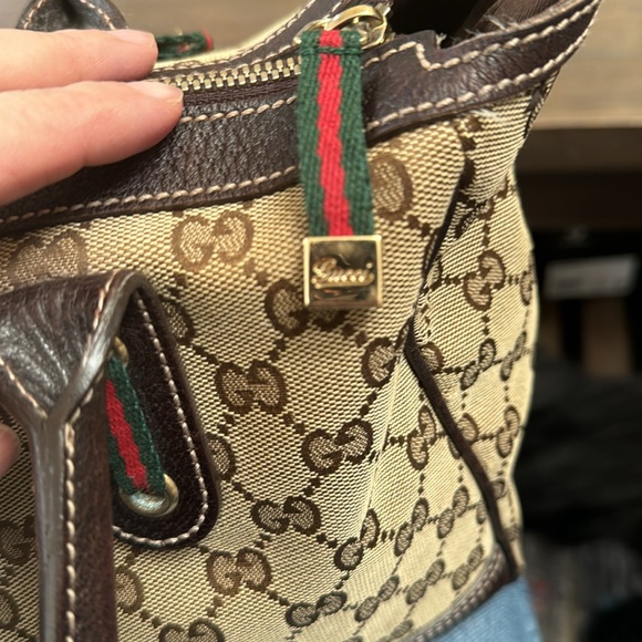 Gucci GG Canvas Med Princy Tote - Picture 12 of 16